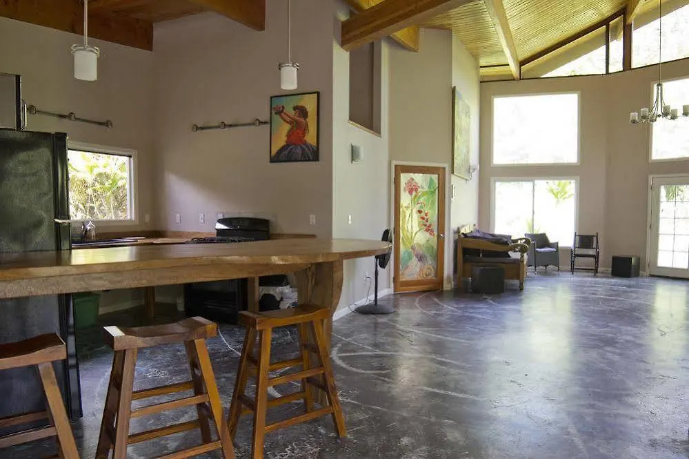 Kalani Villa Kaimu